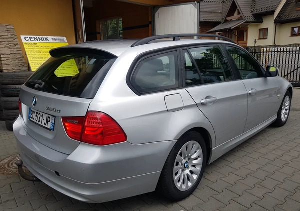 BMW Seria 3 cena 29000 przebieg: 255000, rok produkcji 2010 z Zielona Góra małe 154